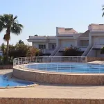 فيلة Sunshine House By Ici *